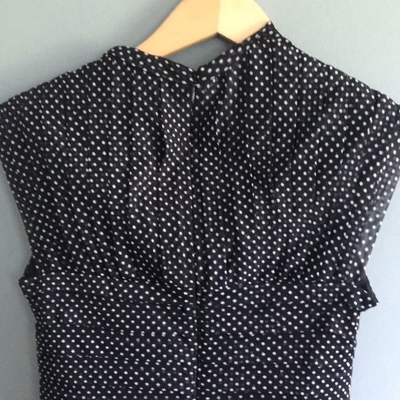 Adrianna Papell | polka dot bodycon shutter pleated cocktail dress. Size 6. - Picture 5 of 6